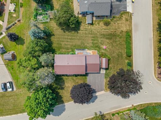 300 8th Street NW, Plainview, MN 55964
