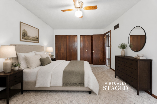 300 8th Street NW, Plainview, MN 55964