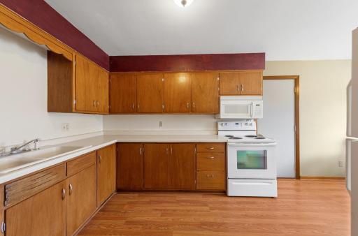 706 17th Street NE, Owatonna, MN 55060