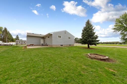 706 17th Street NE, Owatonna, MN 55060