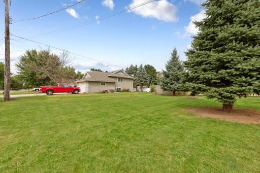 706 17th Street NE, Owatonna, MN 55060