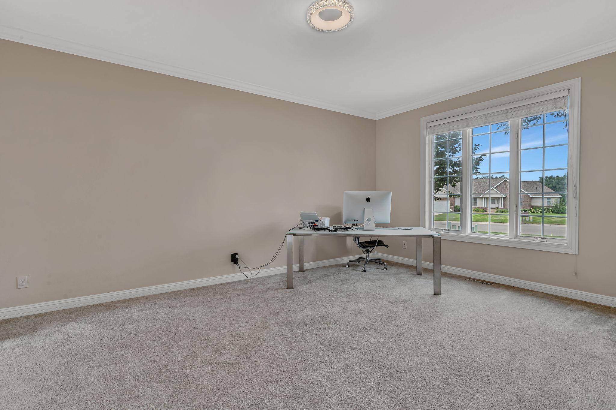 12-web-or-mls-DSC06858.jpg