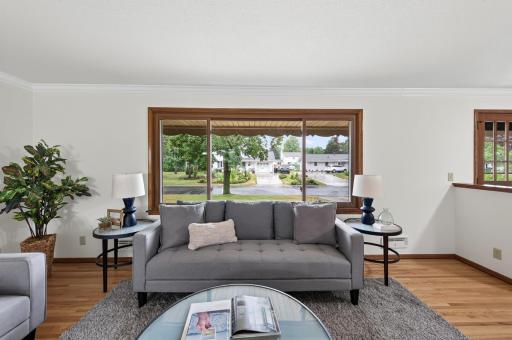 2509 119th Avenue NW, Minneapolis, MN 55433