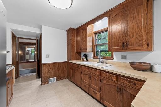 2509 119th Avenue NW, Minneapolis, MN 55433