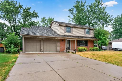 2509 119th Avenue NW, Minneapolis, MN 55433