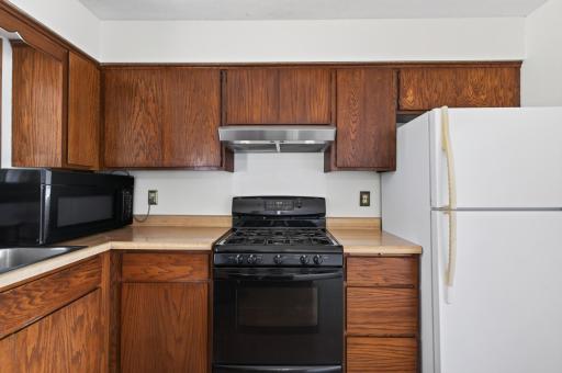 6_1969 birch st hugo_07302026_06.jpg