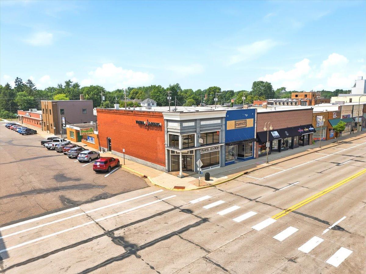 Property photo for 255 S Knowles Avenue, New Richmond, WI 54017