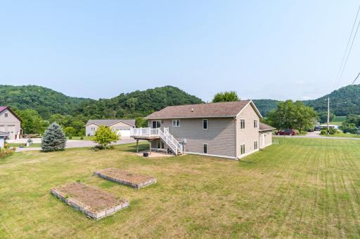 10_701SpringCt_Exterior10_mls.jpg