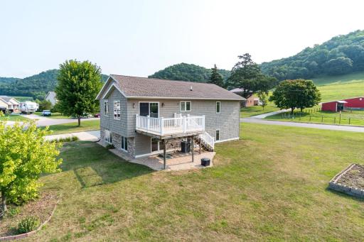 06_701SpringCt_Exterior6_mls.jpg