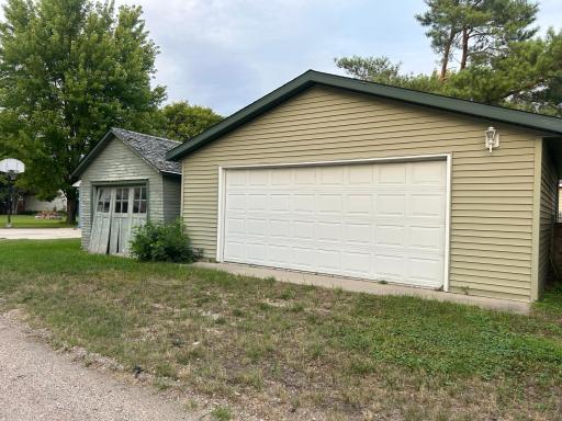 309 4th Street W, Thief River Falls, MN 56701