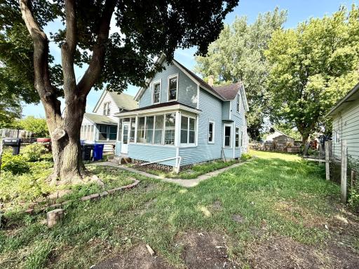 Photo for 866 Duluth Street, Saint Paul, MN 55106 - listing #7119297 866 Duluth Street, Saint Paul, MN 55106