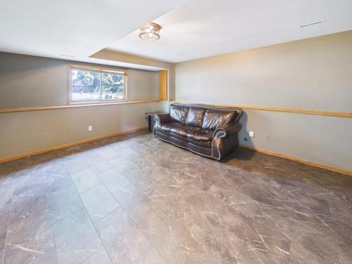 302 14th Street N, Sartell, MN 56377