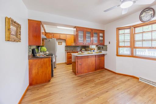 10325 Portland Avenue S, Bloomington, MN 55420