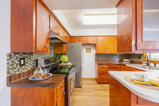 10325 Portland Avenue S, Bloomington, MN 55420