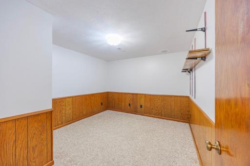 10325 Portland Avenue S, Bloomington, MN 55420