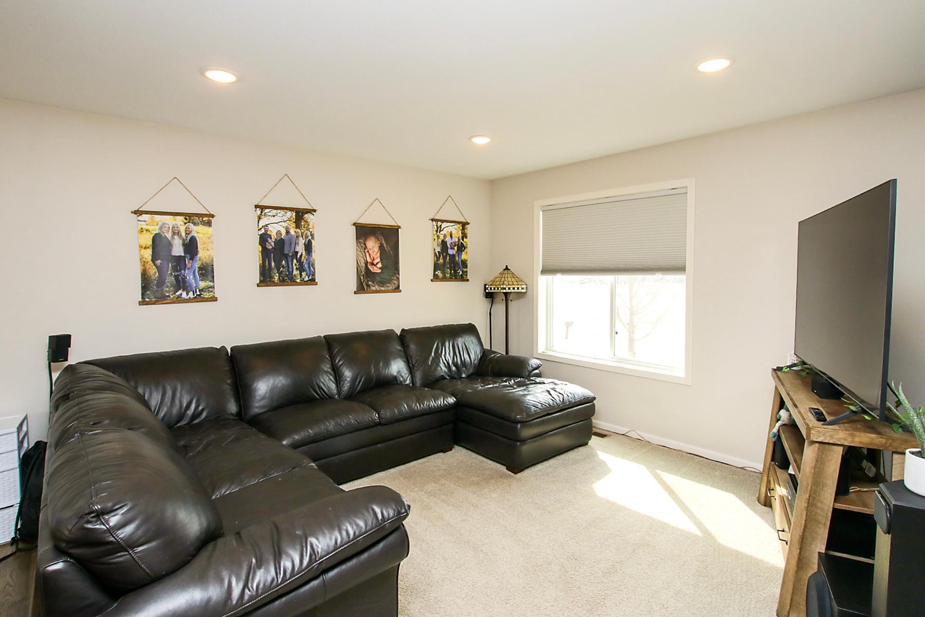 living room 2.jpg