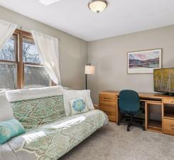 3 bedrooms same level