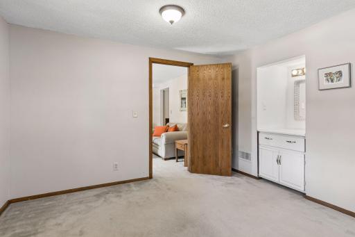 perfect for future in law apt.