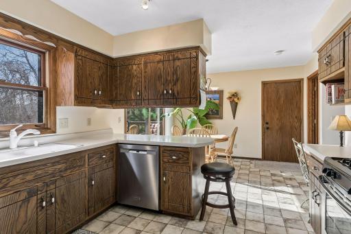 breakfast bar