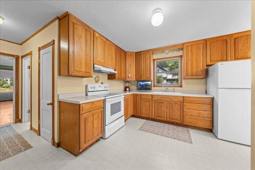 921 4th Street N, Stillwater, MN 55082