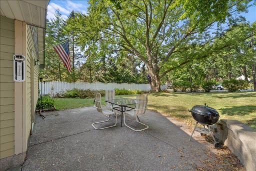921 4th Street N, Stillwater, MN 55082