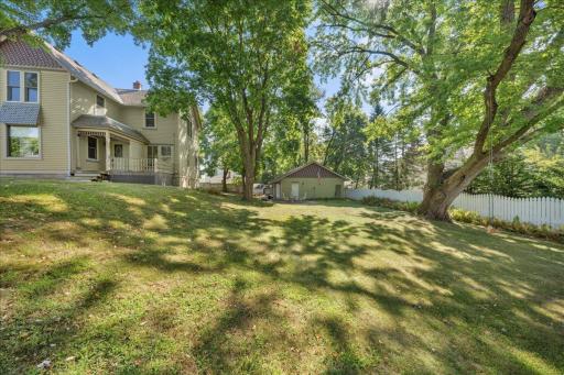 921 4th Street N, Stillwater, MN 55082