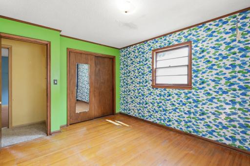 Alternate views of Bedroom 3