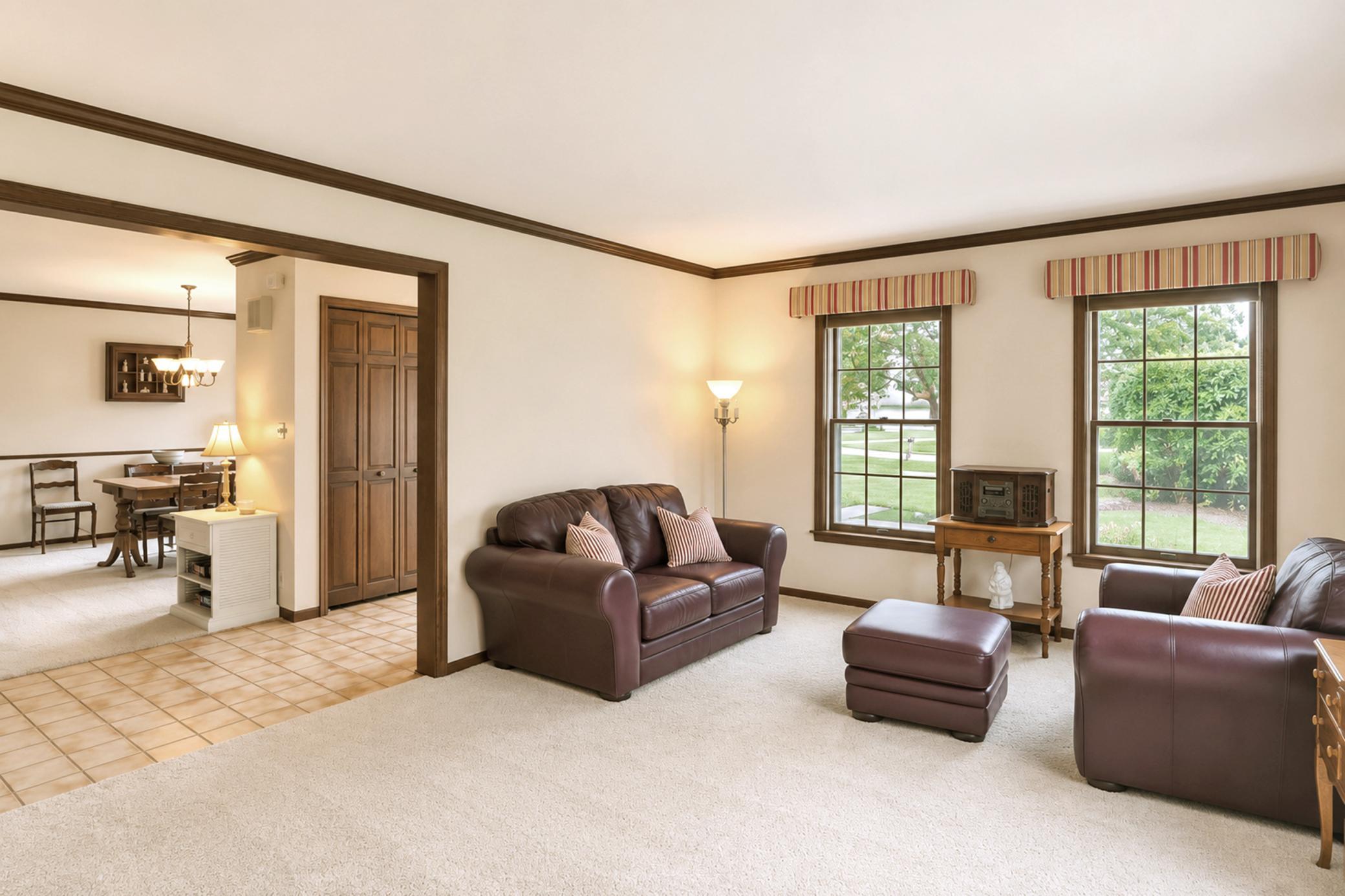 014_sitting room.jpg