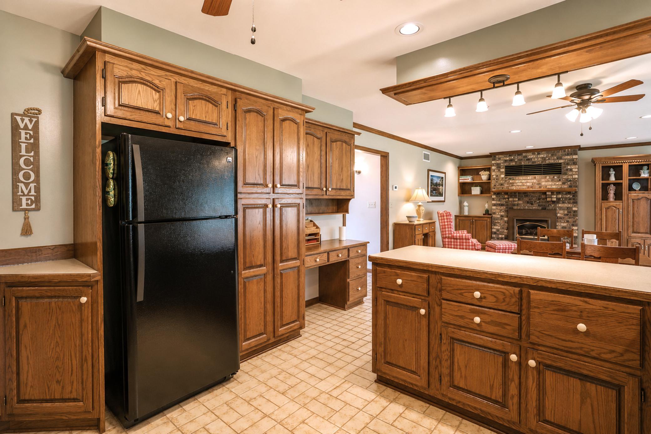 019_kitchen_03.jpg