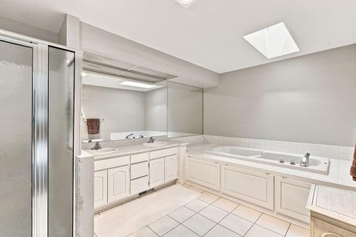 5423 Butternut Circle, Minnetonka, MN 55343