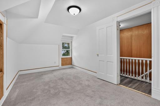 115 W Cabot Street, Le Roy, MN 55951