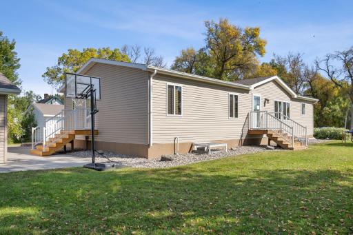 102 3rd Street, Christine, ND 58015