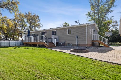 102 3rd Street, Christine, ND 58015