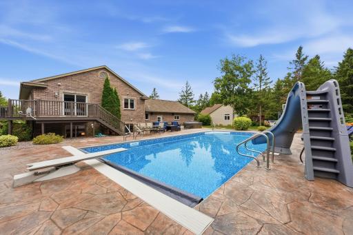 3405 Pawnee Drive SE, Alexandria, MN 56308