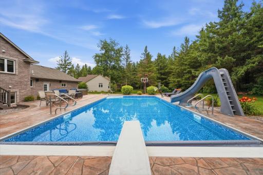 3405 Pawnee Drive SE, Alexandria, MN 56308