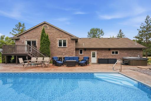 3405 Pawnee Drive SE, Alexandria, MN 56308