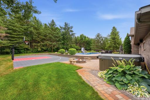 3405 Pawnee Drive SE, Alexandria, MN 56308
