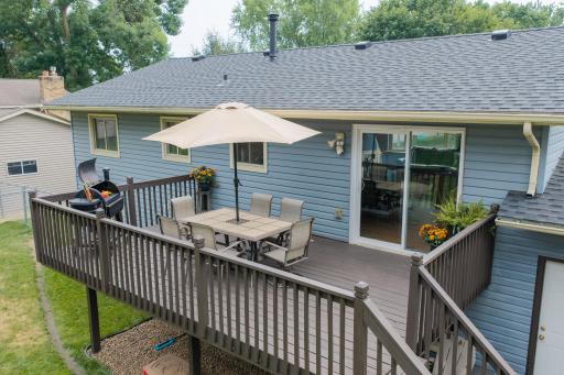 Awesome deck with 2 levels! Top level dimensions are 12x20 ft.