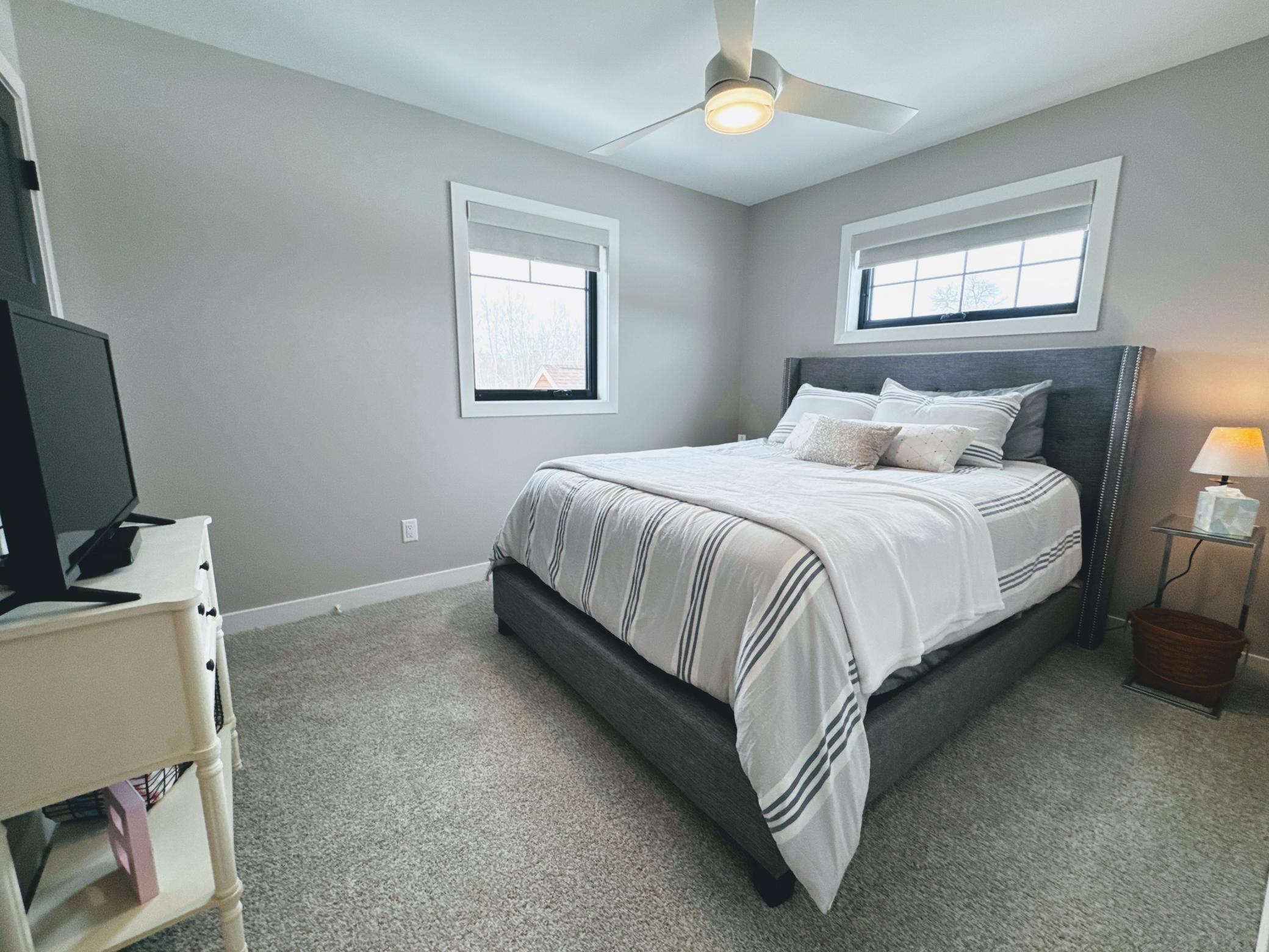Bed 3.JPG