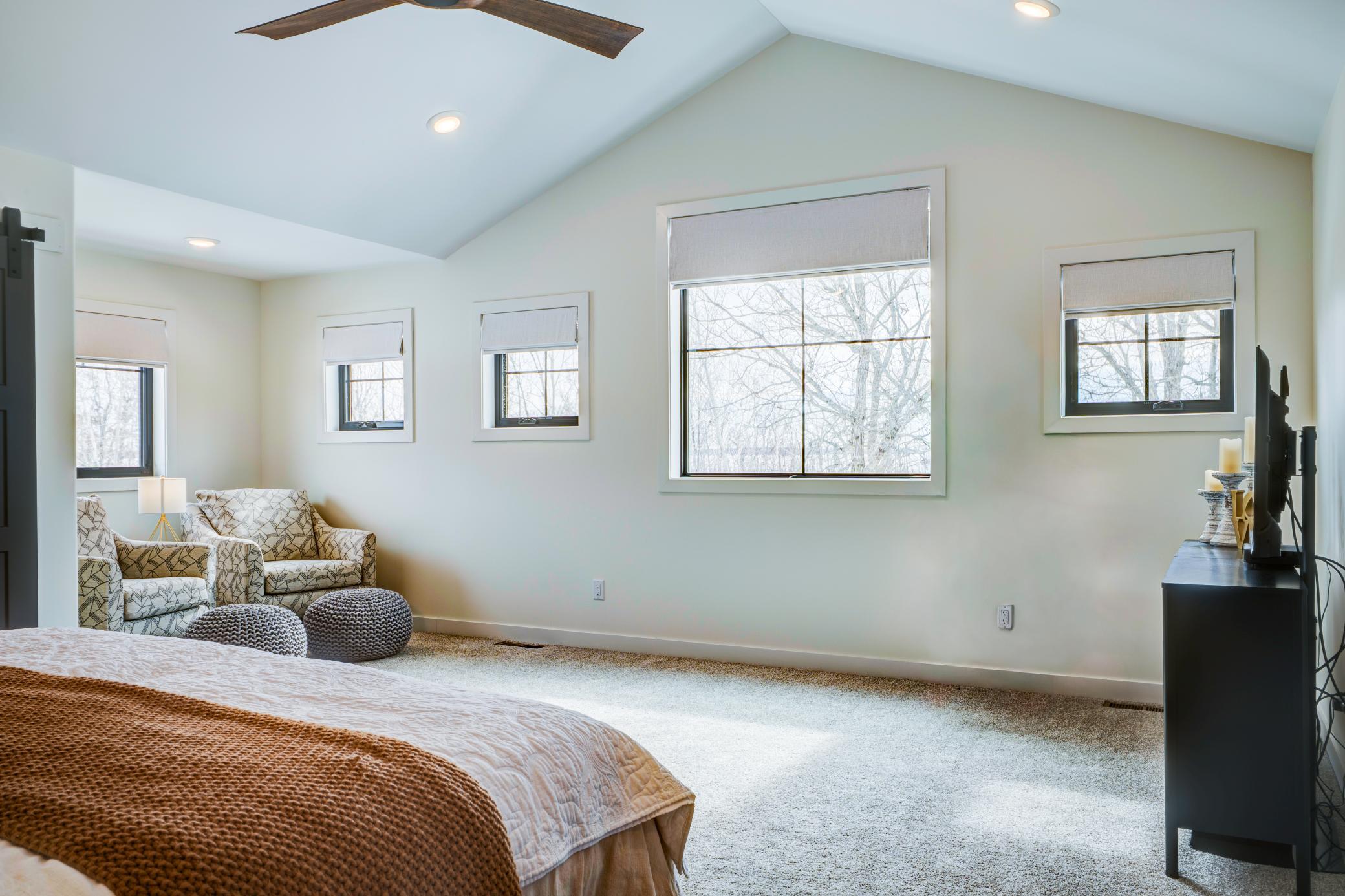 The windows allow panoramic views of Cass Lake