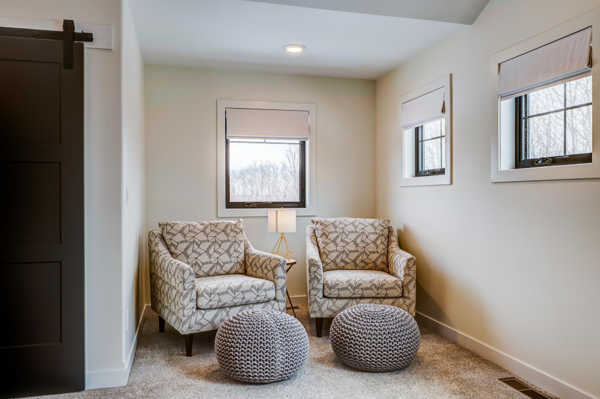 Sitting area within the primary suite