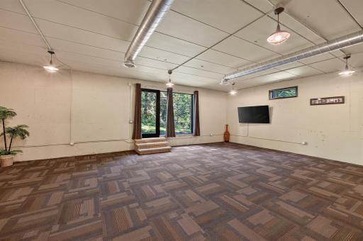 1472 Bridgeview Avenue, Eagan, MN 55121