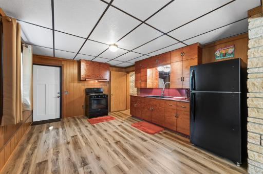 1472 Bridgeview Avenue, Eagan, MN 55121