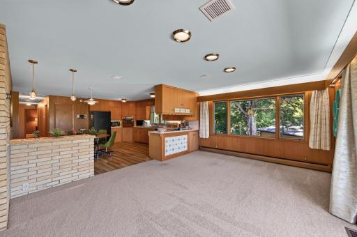 1472 Bridgeview Avenue, Eagan, MN 55121