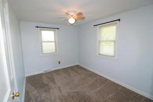 6300 60th Avenue N, Crystal, MN 55428