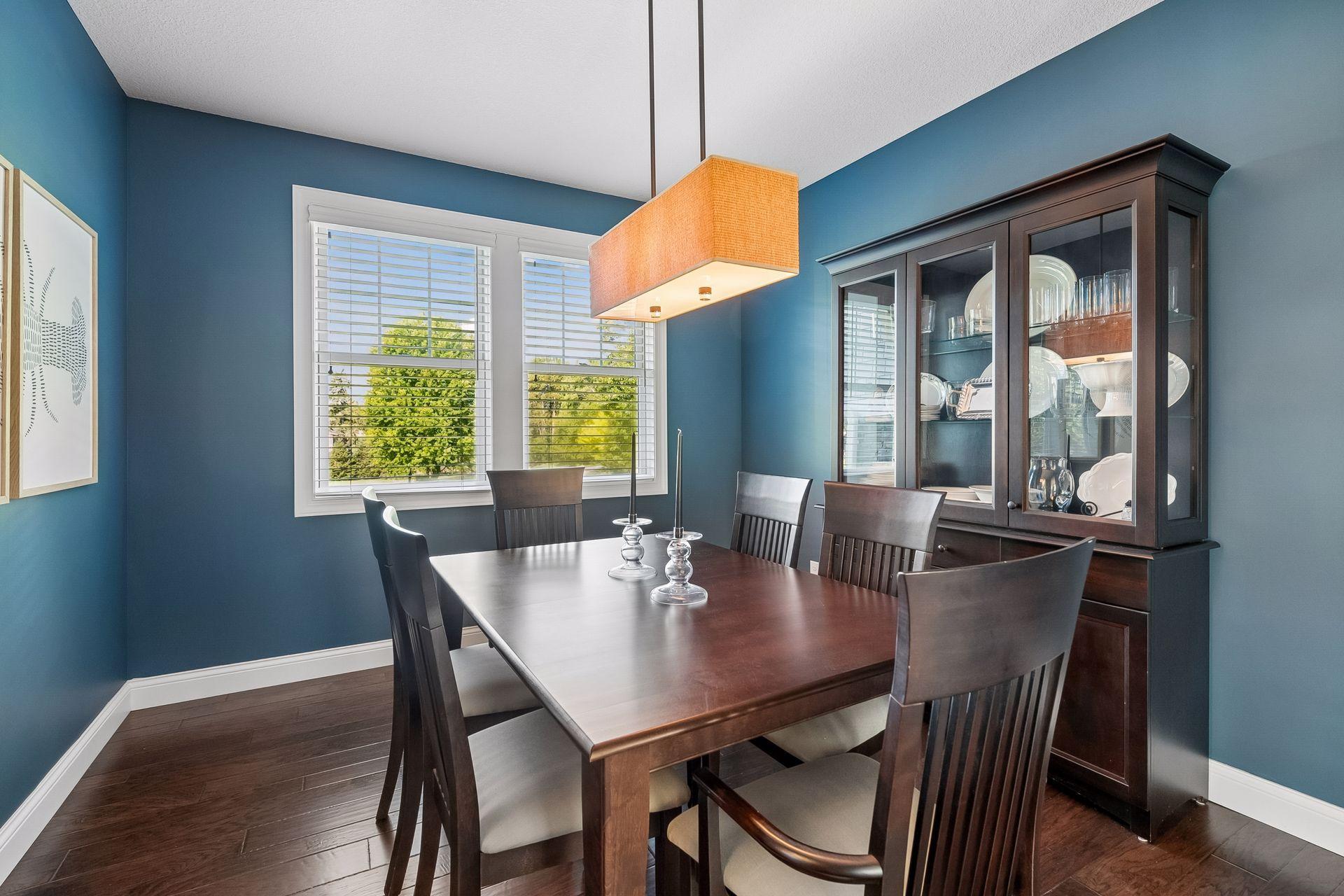Formal dining