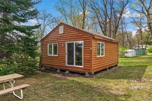 11056 Hoyer Avenue NW, Annandale, MN 55302