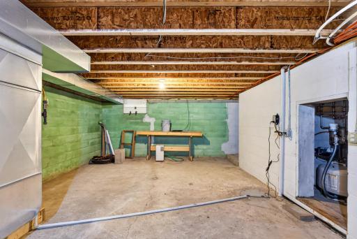 11056 Hoyer Avenue NW, Annandale, MN 55302