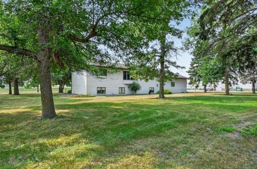 43553 State Highway 28, Sauk Centre, MN 56378
