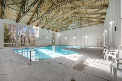 303 Elan Court, Woodbury, MN 55125